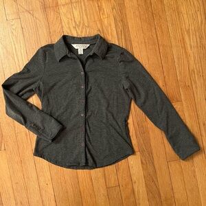 Casual Corner Women’s Button down Blouse - Size Petite S